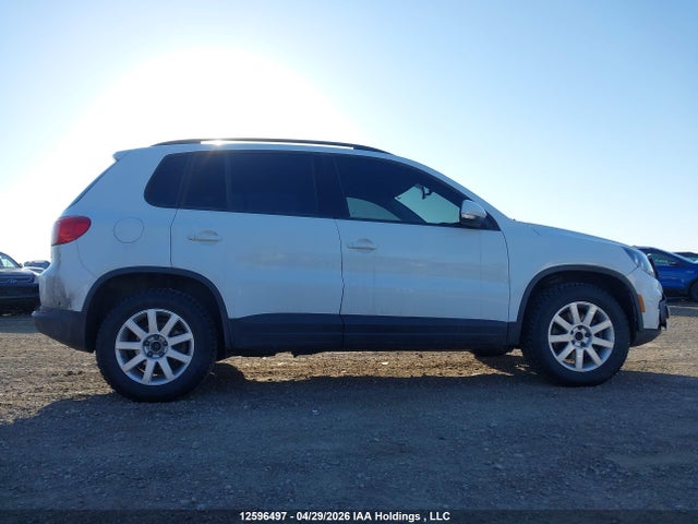 WVGJV7AXXFW593250 Volkswagen Tiguan Comfortline/highline/special Edition/trendline