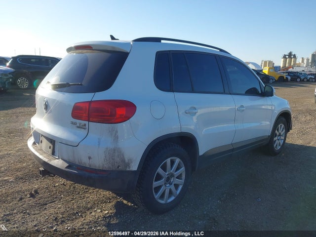 WVGJV7AXXFW593250 Volkswagen Tiguan Comfortline/highline/special Edition/trendline