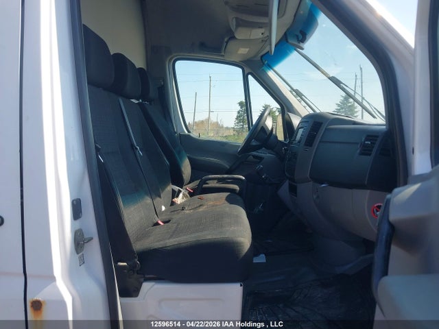 2015 Mercedes-benz Sprinter 2500 High Roof V6 მანქანა იყიდება აუქციონზე, vin: WD3BE8CC9FP126723, აუქციონის ნომერი: 12596514