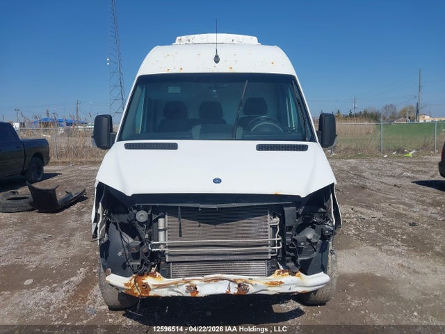 2015 Mercedes-benz Sprinter 2500 High Roof V6 მანქანა იყიდება აუქციონზე, vin: WD3BE8CC9FP126723, აუქციონის ნომერი: 12596514