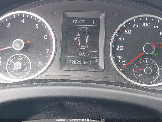 WVGNV7AX4HW512375 Volkswagen Tiguan Wolfsburg