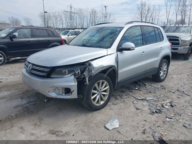 WVGNV7AX4HW512375 Volkswagen Tiguan Wolfsburg