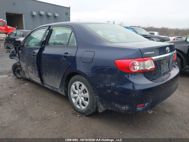 2011 Toyota Corolla Ce მანქანა იყიდება აუქციონზე, vin: 2T1BU4EE8BC591924, აუქციონის ნომერი: 12591494