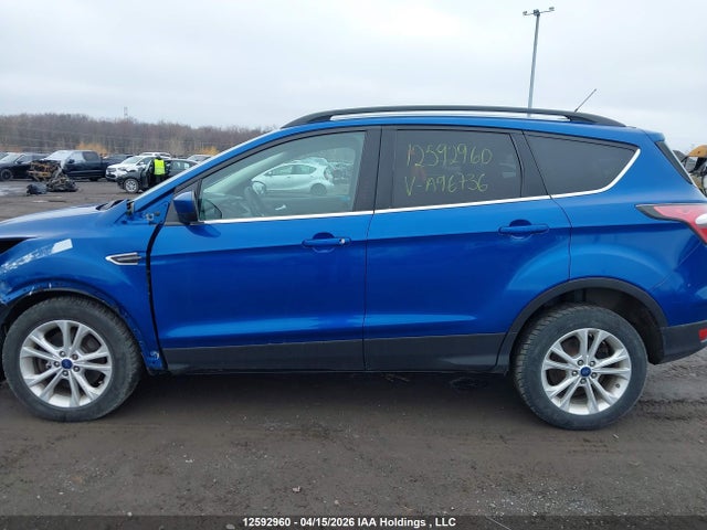 1FMCU9G97HUA96736 Ford ESCAPE SE