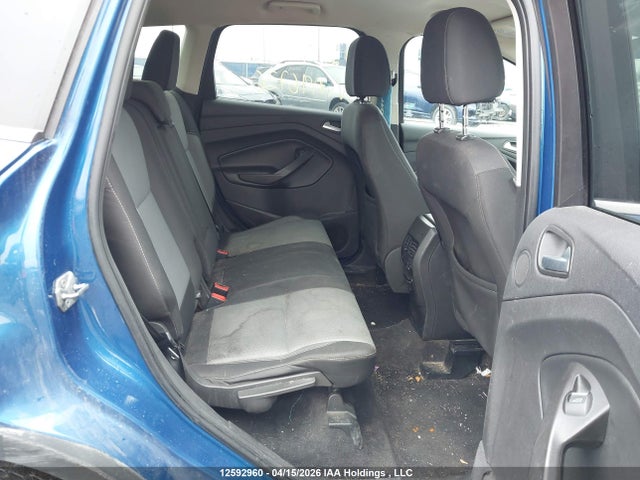 1FMCU9G97HUA96736 Ford ESCAPE SE