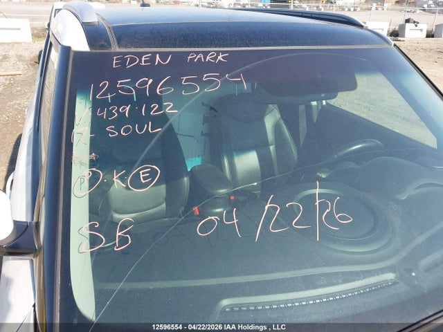 12596554 :رقم المزاد ، KNDJP3A56H7439122 vin ، 2017 Kia Soul + مزاد بيع