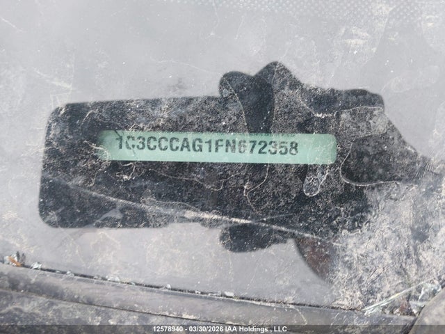 2015 Chrysler 200 Limited მანქანა იყიდება აუქციონზე, vin: 1C3CCCAG1FN672358, აუქციონის ნომერი: 12578940