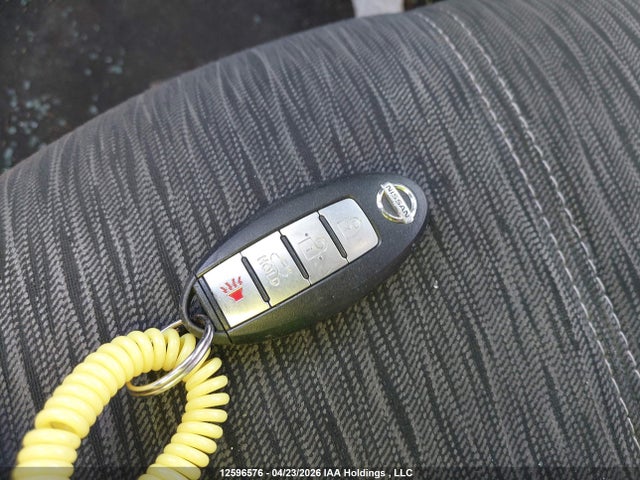 2014 Nissan Sentra მანქანა იყიდება აუქციონზე, vin: 3N1AB7AP7EL660505, აუქციონის ნომერი: 12596576