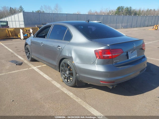 3VWB07AJ2FM341217 Volkswagen Jetta 1.8 Tsi Comfortline/1.8 Tsi Trendline+