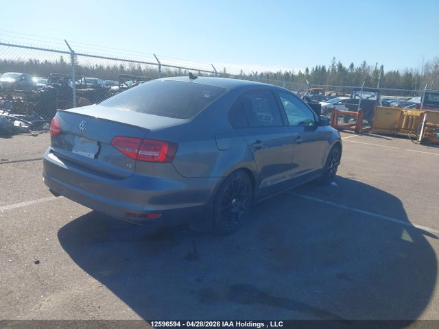 3VWB07AJ2FM341217 Volkswagen Jetta 1.8 Tsi Comfortline/1.8 Tsi Trendline+