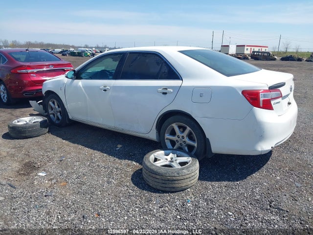 12596597 :رقم المزاد ، 4T1BF1FK1EU729920 vin ، 2014 Toyota Camry Le مزاد بيع