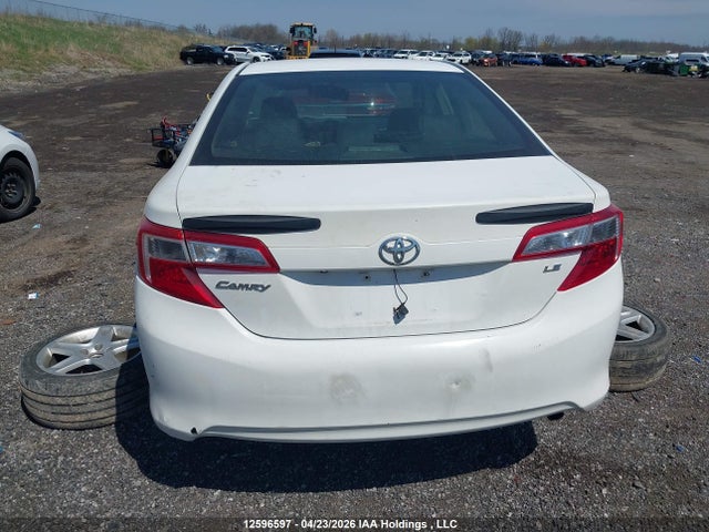 12596597 :رقم المزاد ، 4T1BF1FK1EU729920 vin ، 2014 Toyota Camry Le مزاد بيع