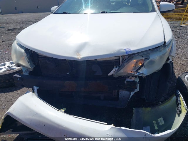 12596597 :رقم المزاد ، 4T1BF1FK1EU729920 vin ، 2014 Toyota Camry Le مزاد بيع