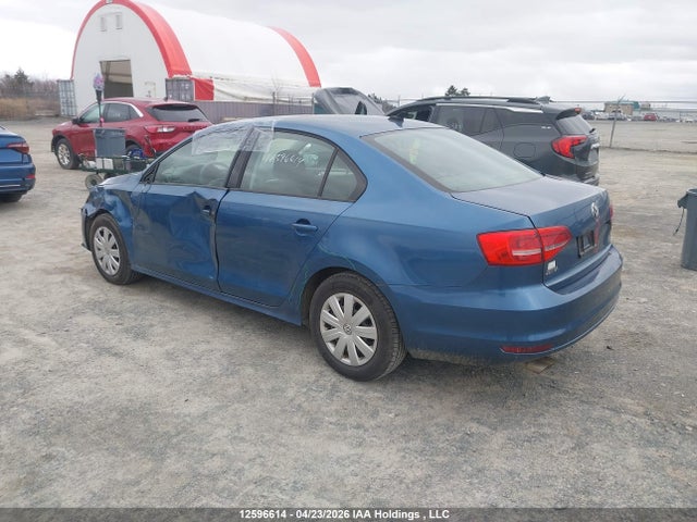 3VW2K7AJXFM209543 Volkswagen Jetta 2.0l Trendline/2.0l Trendline+