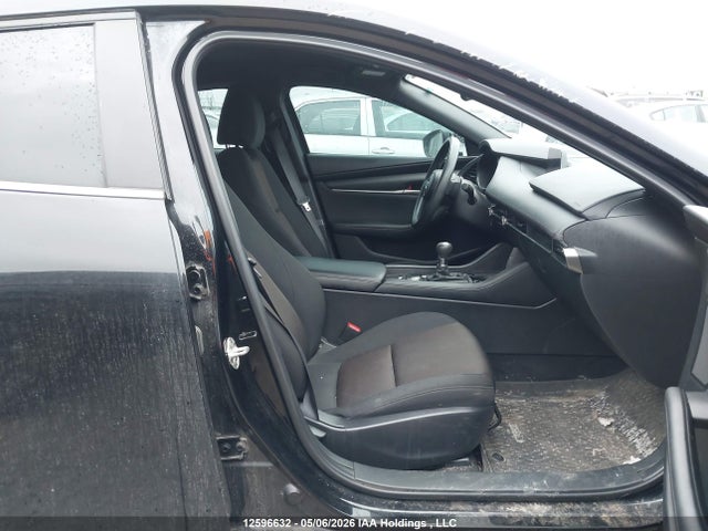 12596632 :رقم المزاد ، JM1BPAK79N1502866 vin ، 2022 Mazda Mazda3 Gx مزاد بيع