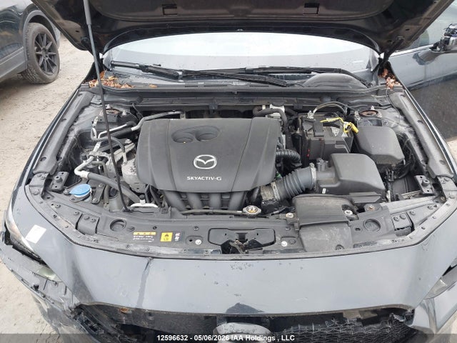 12596632 :رقم المزاد ، JM1BPAK79N1502866 vin ، 2022 Mazda Mazda3 Gx مزاد بيع