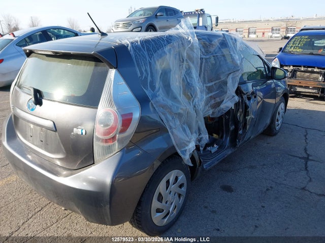 2013 Toyota Prius C Technology მანქანა იყიდება აუქციონზე, vin: JTDKDTB35D1542247, აუქციონის ნომერი: 12579523
