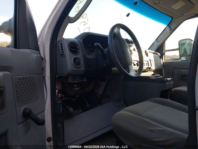 Продаж на аукціоні авто 2018 Ford E-450 Cutaway, vin: 1FDWE4F66JDC26130, номер лоту: 12596664