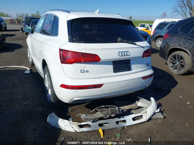 WA1BNAFY9J2205975 Audi Q5