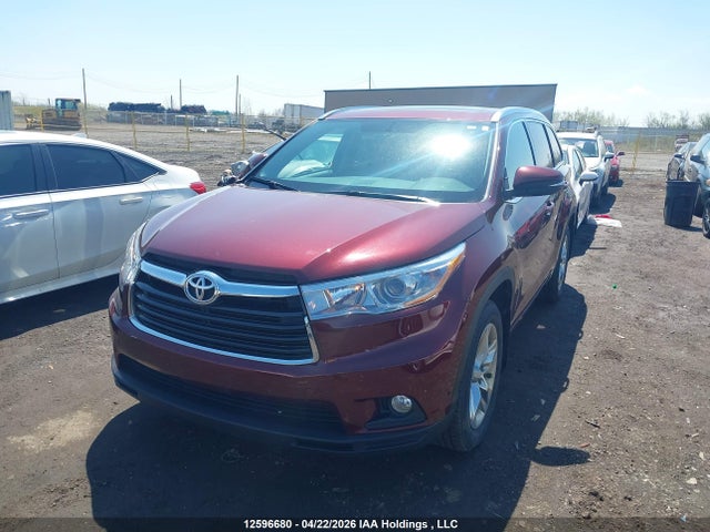 2015 Toyota Highlander Limited/ltd Platinum მანქანა იყიდება აუქციონზე, vin: 5TDDKRFH0FS173679, აუქციონის ნომერი: 12596680