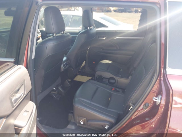 2015 Toyota Highlander Limited/ltd Platinum მანქანა იყიდება აუქციონზე, vin: 5TDDKRFH0FS173679, აუქციონის ნომერი: 12596680