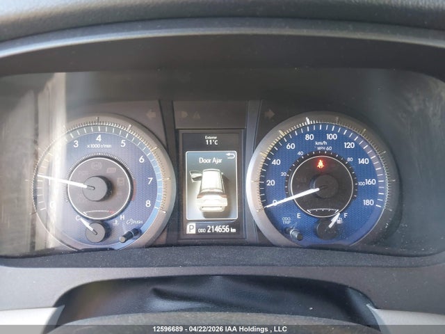 5TDKZ3DC3KS994499 Toyota SIENNA LE