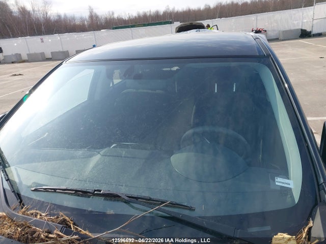 JA4AJUAU1TU604559 Mitsubishi RVR ES