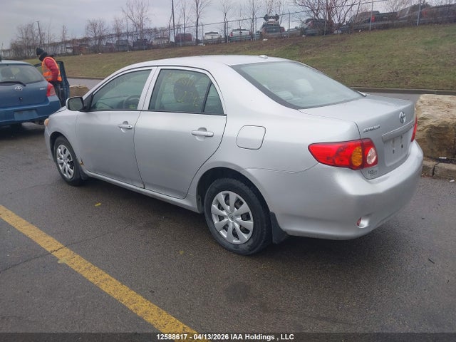 2010 Toyota Corolla Ce მანქანა იყიდება აუქციონზე, vin: 2T1BU4EE5AC222792, აუქციონის ნომერი: 12588617