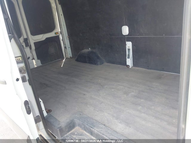 1FTBR2X82NKA33311 Ford Transit T-250