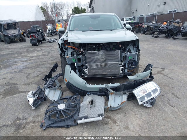 3FTTW8E35NRA64250 Ford Maverick Xlt