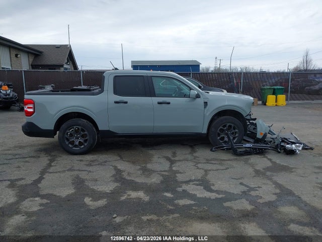 3FTTW8E35NRA64250 Ford Maverick Xlt