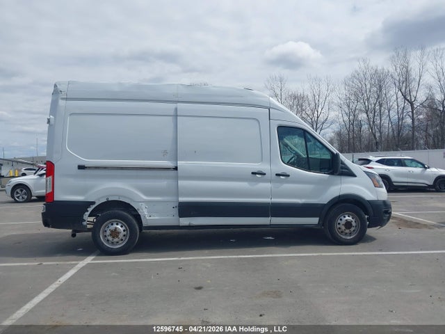 1FTBR2X8XNKA37543 Ford Transit T-250