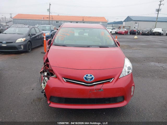 2014 Toyota Prius V მანქანა იყიდება აუქციონზე, vin: JTDZN3EU2E3348796, აუქციონის ნომერი: 12588700