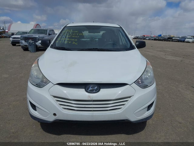 12596785 :رقم المزاد ، KM8JTCAC8BU282000 vin ، 2011 Hyundai Tucson Gl مزاد بيع