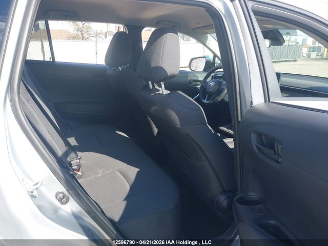 7MUCAABG5TV155998 Toyota Corolla Cross Le