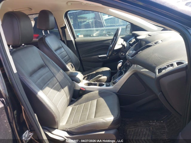 12596807 :رقم المزاد ، 1FMCU9H9XDUA06021 vin ، 2013 Ford Escape Sel مزاد بيع