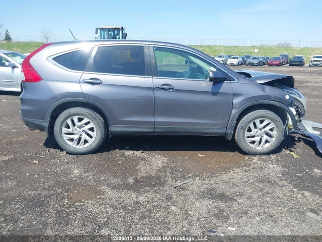 2HKRM4H46GH135037 Honda CR-V SE