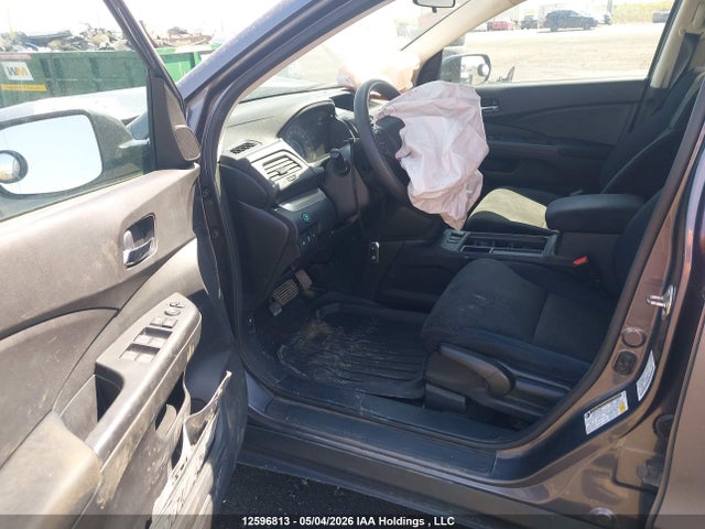 2HKRM4H46GH135037 Honda CR-V SE