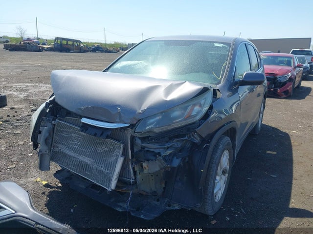 2HKRM4H46GH135037 Honda CR-V SE
