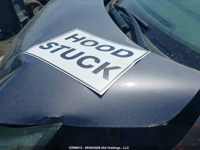2HKRM4H46GH135037 Honda CR-V SE