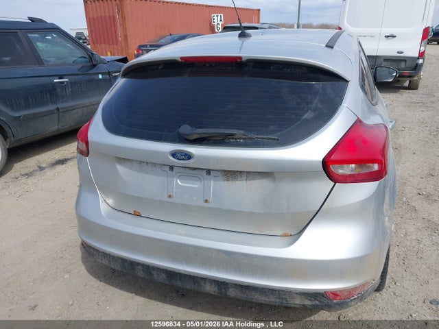 12596834 :رقم المزاد ، 1FADP3K27FL377502 vin ، 2015 Ford Focus Se مزاد بيع