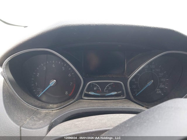 12596834 :رقم المزاد ، 1FADP3K27FL377502 vin ، 2015 Ford Focus Se مزاد بيع