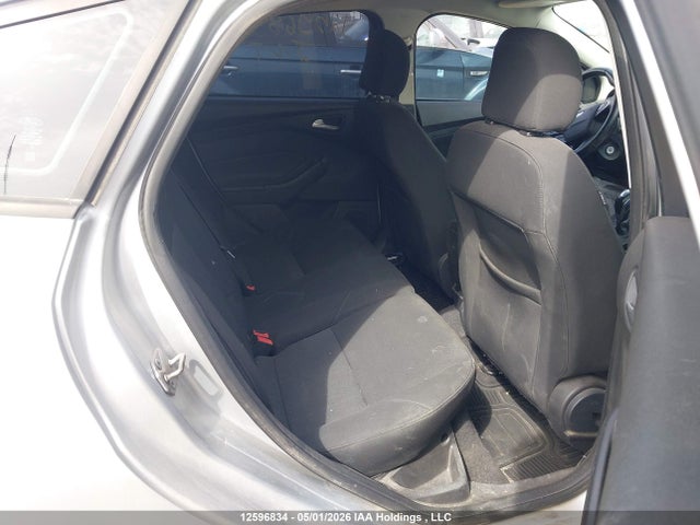 12596834 :رقم المزاد ، 1FADP3K27FL377502 vin ، 2015 Ford Focus Se مزاد بيع