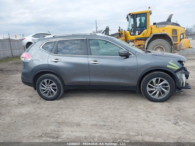 12596837 :رقم المزاد ، 5N1AT2MV1FC833144 vin ، 2015 Nissan Rogue مزاد بيع