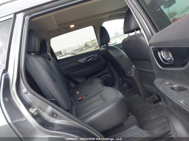 12596837 :رقم المزاد ، 5N1AT2MV1FC833144 vin ، 2015 Nissan Rogue مزاد بيع