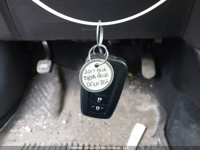 2017 Toyota Prius მანქანა იყიდება აუქციონზე, vin: JTDKBRFU3H3054677, აუქციონის ნომერი: 12596840