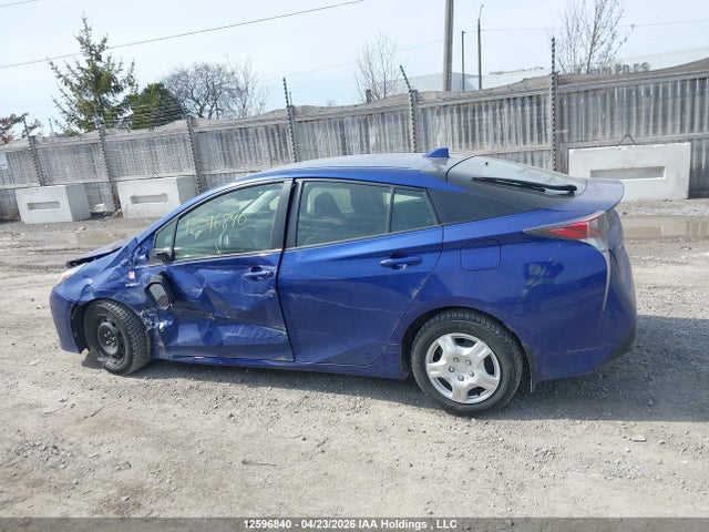 2017 Toyota Prius მანქანა იყიდება აუქციონზე, vin: JTDKBRFU3H3054677, აუქციონის ნომერი: 12596840