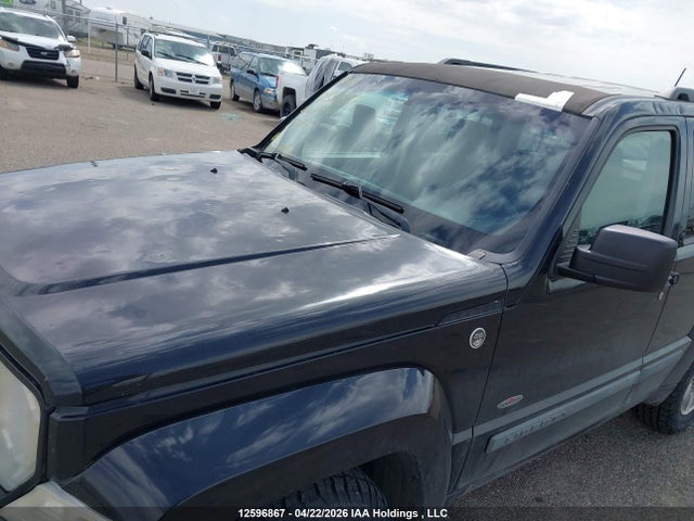 12596867 :رقم المزاد ، 1J8GN28K08W208172 vin ، 2008 Jeep Liberty Sport مزاد بيع