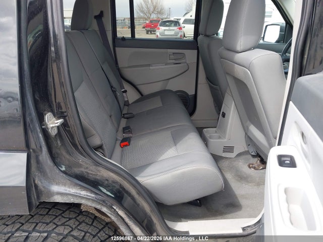 12596867 :رقم المزاد ، 1J8GN28K08W208172 vin ، 2008 Jeep Liberty Sport مزاد بيع