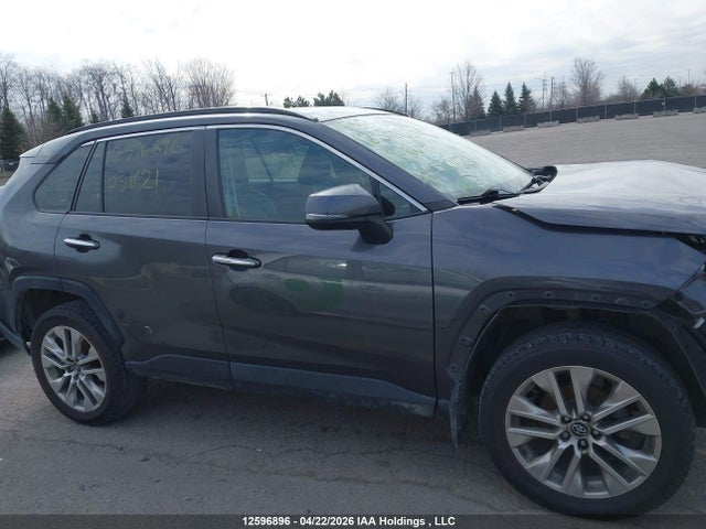 Продажа на аукционе авто 2019 Toyota Rav4, vin: 2T3D1RFV3KW031621, номер лота: 12596896